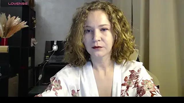 harpermoss from StripChat is Freechat