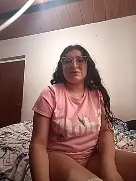 HeyAhriVA from StripChat is Freechat