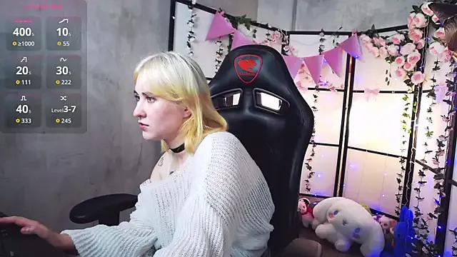 Honey_Mouth from StripChat is Freechat