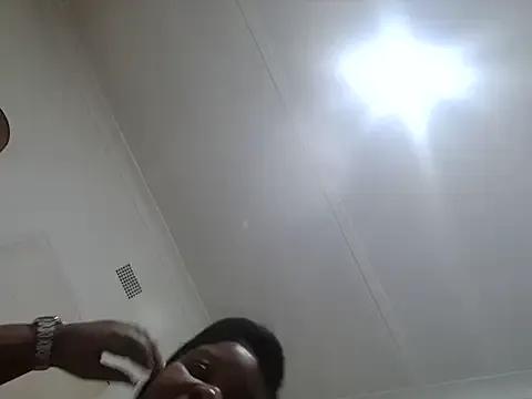 Hornychubbybitch from StripChat is Freechat