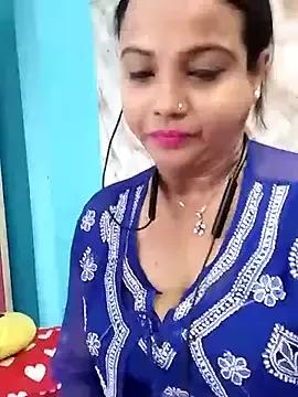 hornypiu697 from StripChat is Freechat