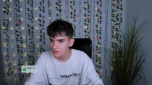 hot_dominic_ from StripChat is Freechat
