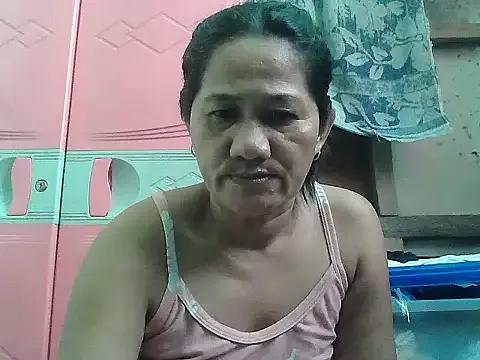hotmama_063 from StripChat is Freechat