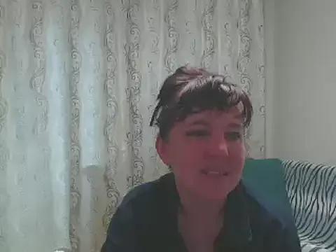 Illusionq from StripChat is Freechat