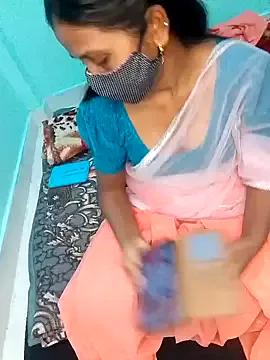 Indian_queenbaby from StripChat