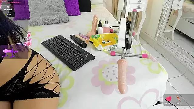 irinacollyn from StripChat is Freechat