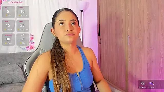 Isa_squirt1 from StripChat