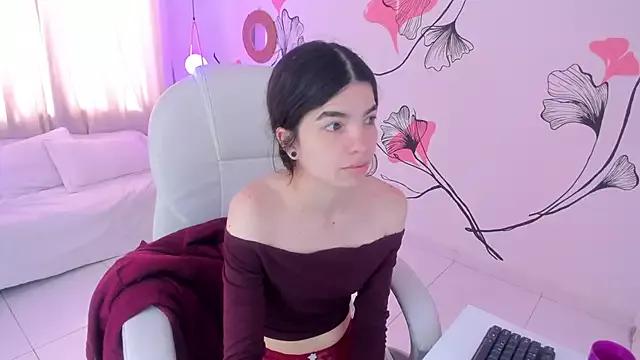 Isabela_Fiorelli from StripChat is Freechat