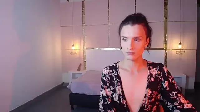 IsabelFernandez from StripChat is Freechat