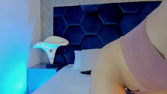 Isabellaa_Palacios from StripChat is Freechat