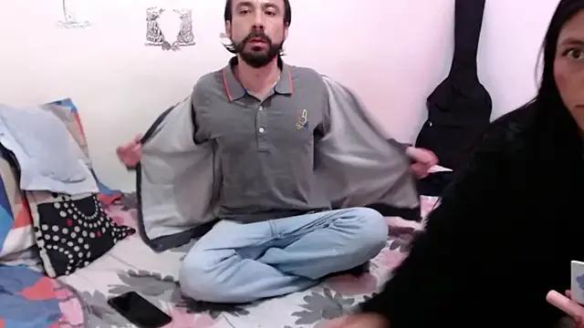 Isis_Robert from StripChat is Freechat