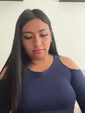 Issa_Santana from StripChat is Freechat