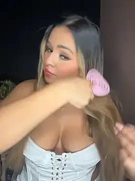 itsdanividarte from StripChat is Freechat