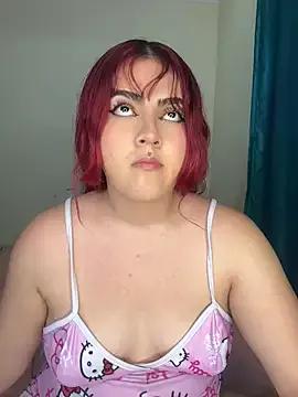 Ivelleee_ from StripChat is Freechat
