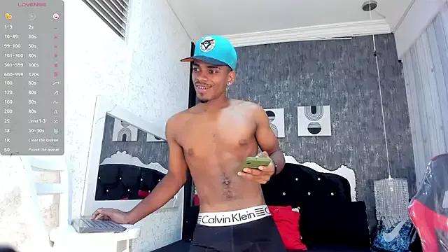 Jack_Muscles69_ from StripChat is Freechat