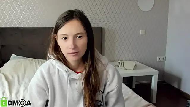 Jennie_Foxy from StripChat is Freechat