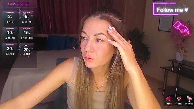 JessicaShu from StripChat is Freechat