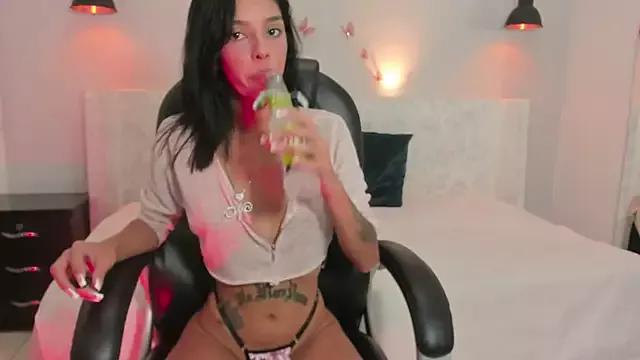 julietha03 from StripChat is Freechat