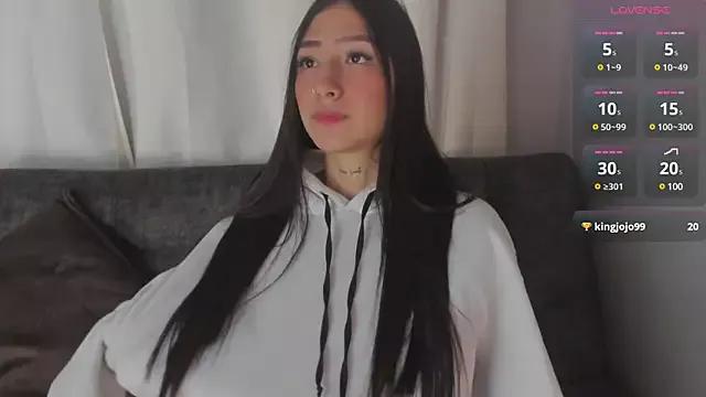 kassie-cortes from StripChat is Freechat