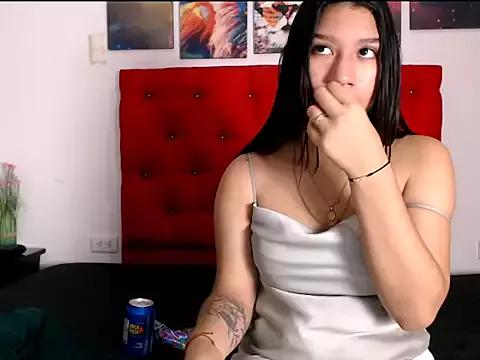Katy_18 from StripChat is Freechat