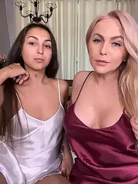 Keep_us_wild from StripChat