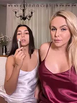 Keep_us_wild from StripChat