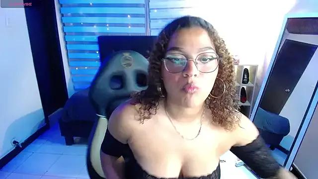 Kendall_rossii_ from StripChat is Freechat