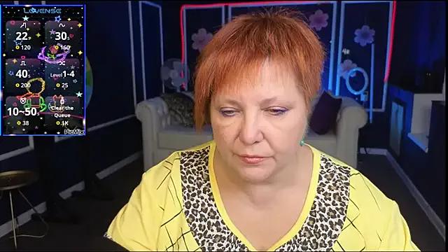Kira_Kenett from StripChat is Freechat
