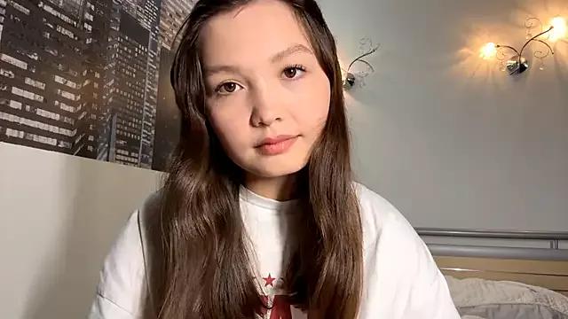 KiraVelvet from StripChat is Freechat