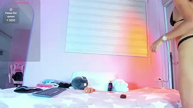 kitty__cum69 from StripChat is Freechat