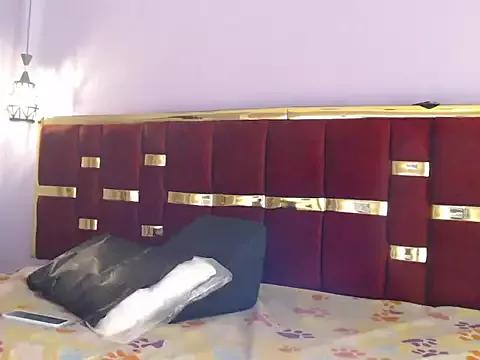 kristal_06 from StripChat is Freechat