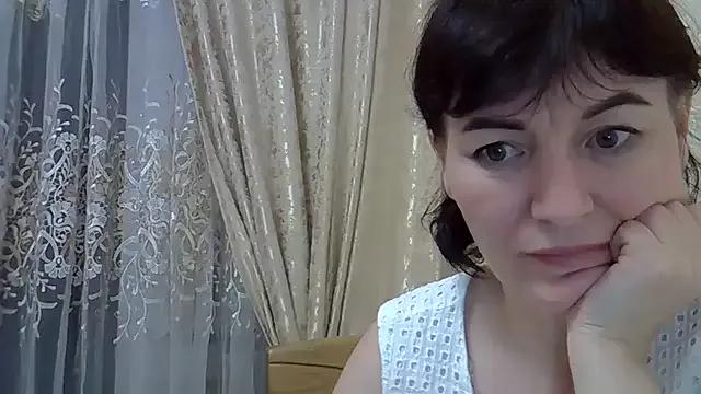 Krystal_82 from StripChat is Freechat