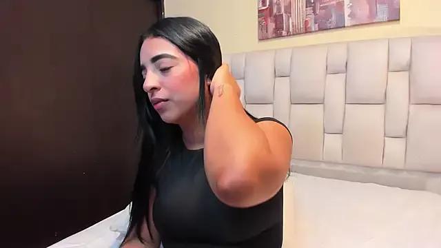 kylie_bennett from StripChat is Freechat