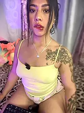 lady_baquerito from StripChat is Freechat
