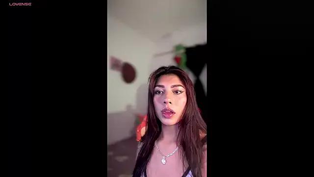 lady_baquerito from StripChat is Freechat