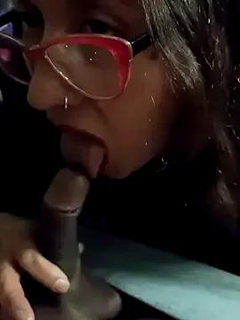 lagitana40 from StripChat is Freechat