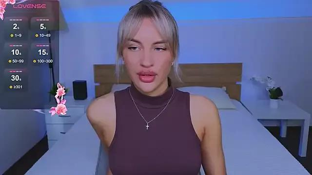 Leilalav from StripChat