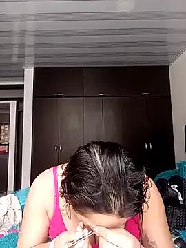 Lesly_10- from StripChat