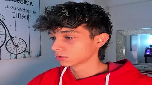 LeySmith from StripChat is Freechat