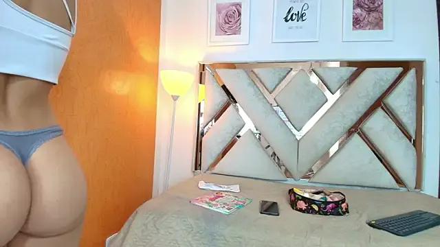 Lia_Roseh from StripChat is Freechat