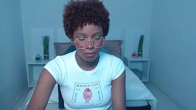 lianna_dixonn from StripChat is Freechat