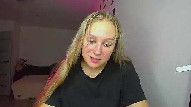 Light_Vibe from StripChat is Freechat
