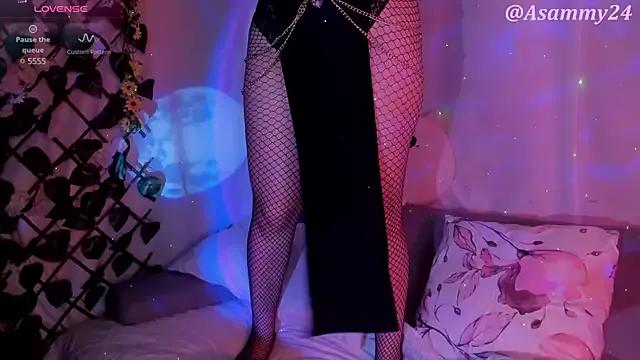 Lilith_Asami from StripChat is Freechat