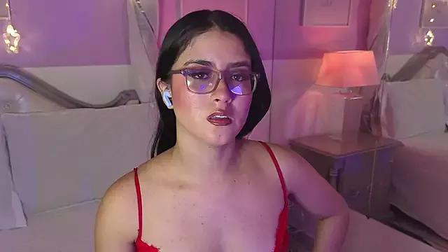 LiLLiAnderson from StripChat is Freechat