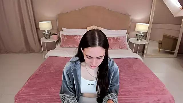 LisaaBro from StripChat is Freechat