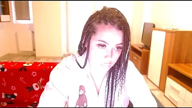 LovelyJulliette from StripChat is Freechat
