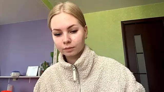 Luckykisses from StripChat is Freechat