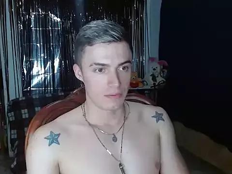 luna_and_ken77 from StripChat is Freechat