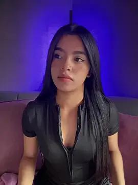 LunaMoore_Pink from StripChat is Freechat