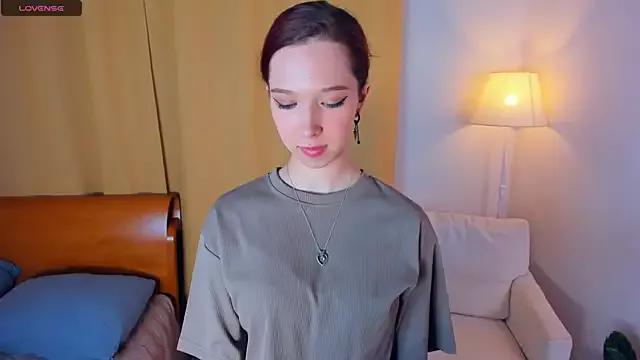 LynnBeames from StripChat is Freechat